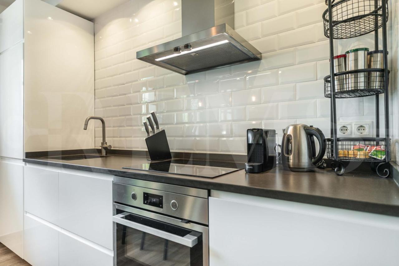 Spacious Apartment Next To Plaza De La Merced By Rems Málaga Exteriör bild