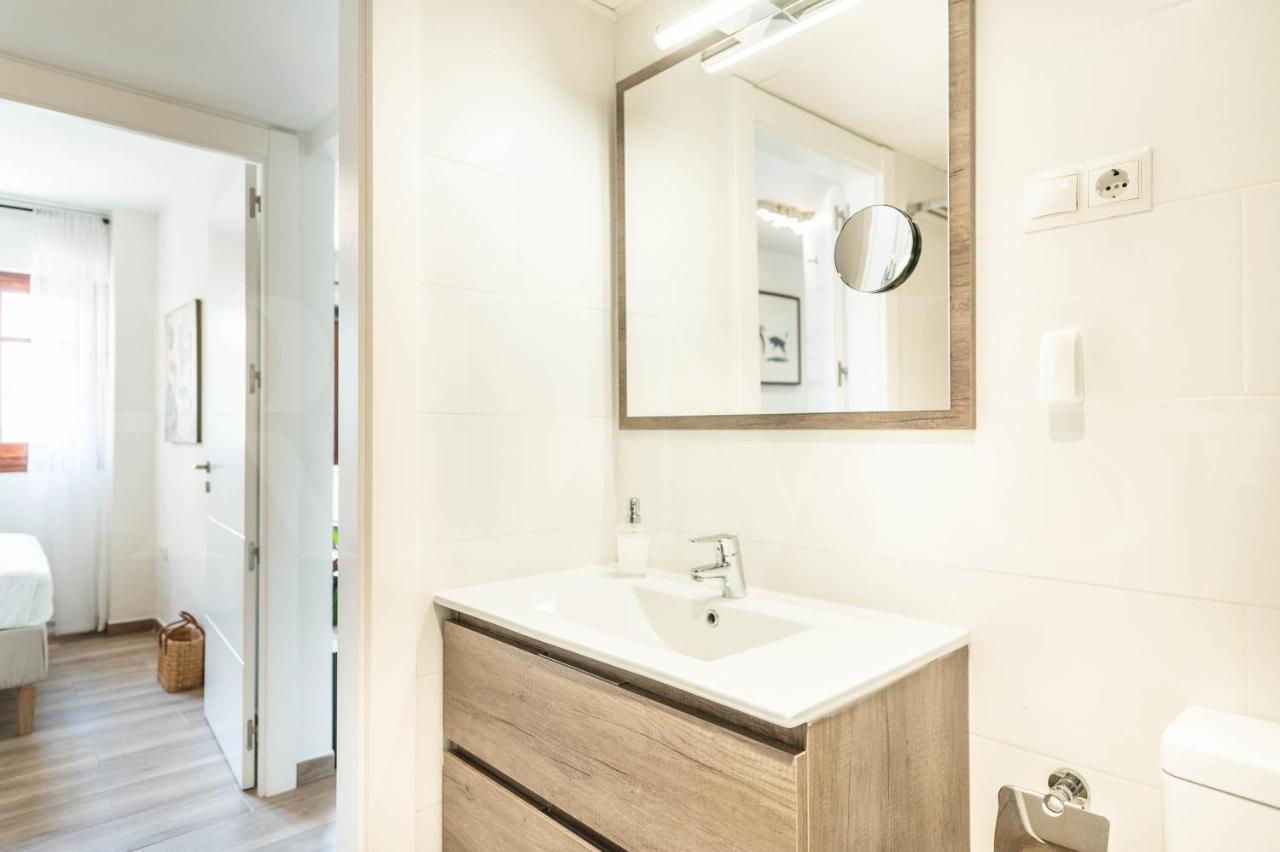 Spacious Apartment Next To Plaza De La Merced By Rems Málaga Exteriör bild