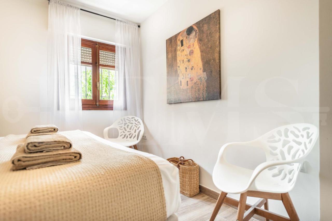 Spacious Apartment Next To Plaza De La Merced By Rems Málaga Exteriör bild